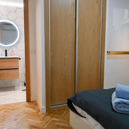 For You Rentals Apartamento Temporal Centrico De Dos Dormitorios Sil2 مدريد المظهر الخارجي الصورة