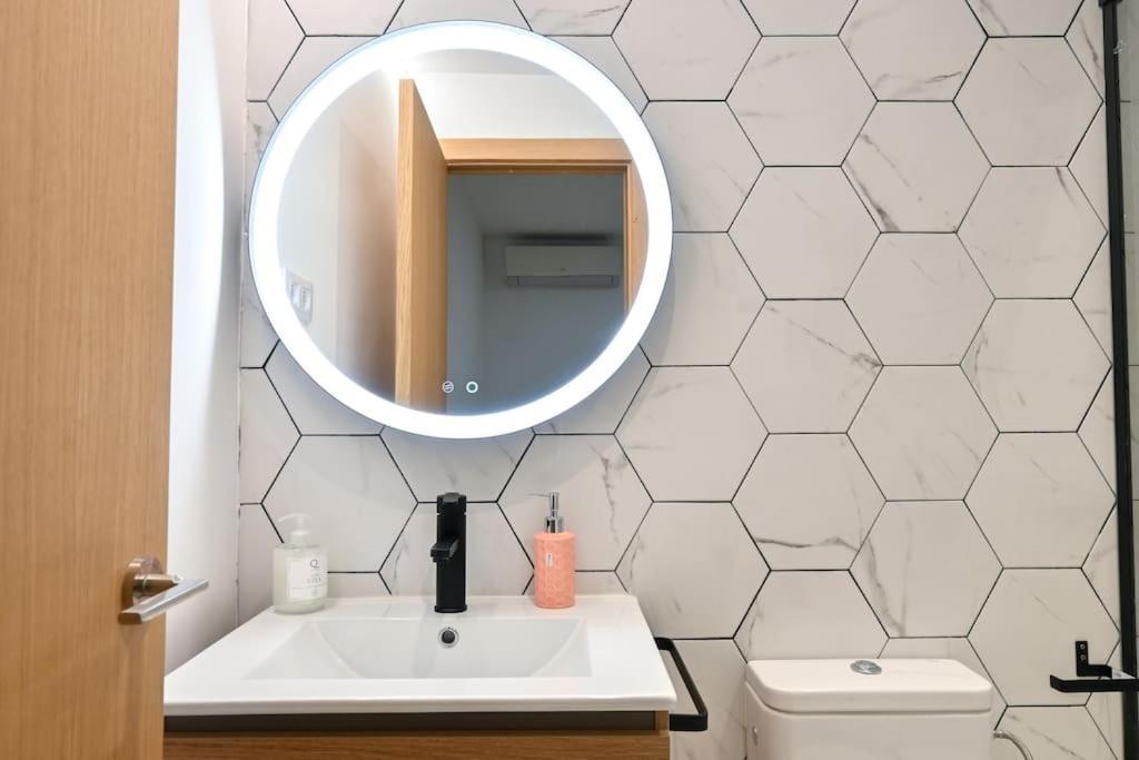 For You Rentals Apartamento Temporal Centrico De Dos Dormitorios Sil2 مدريد المظهر الخارجي الصورة