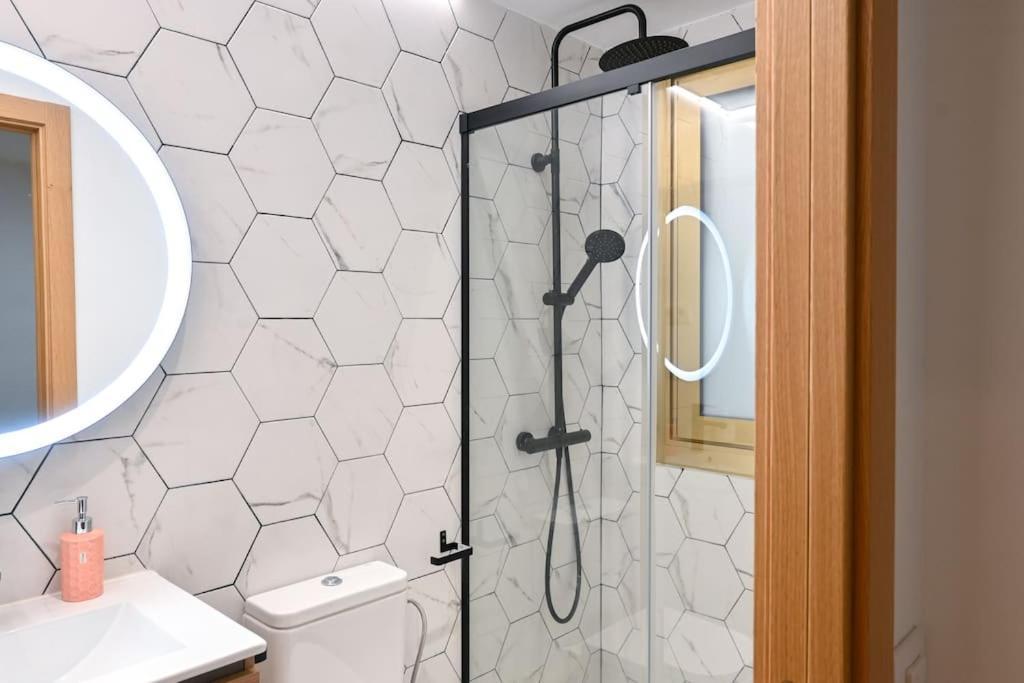 For You Rentals Apartamento Temporal Centrico De Dos Dormitorios Sil2 مدريد المظهر الخارجي الصورة
